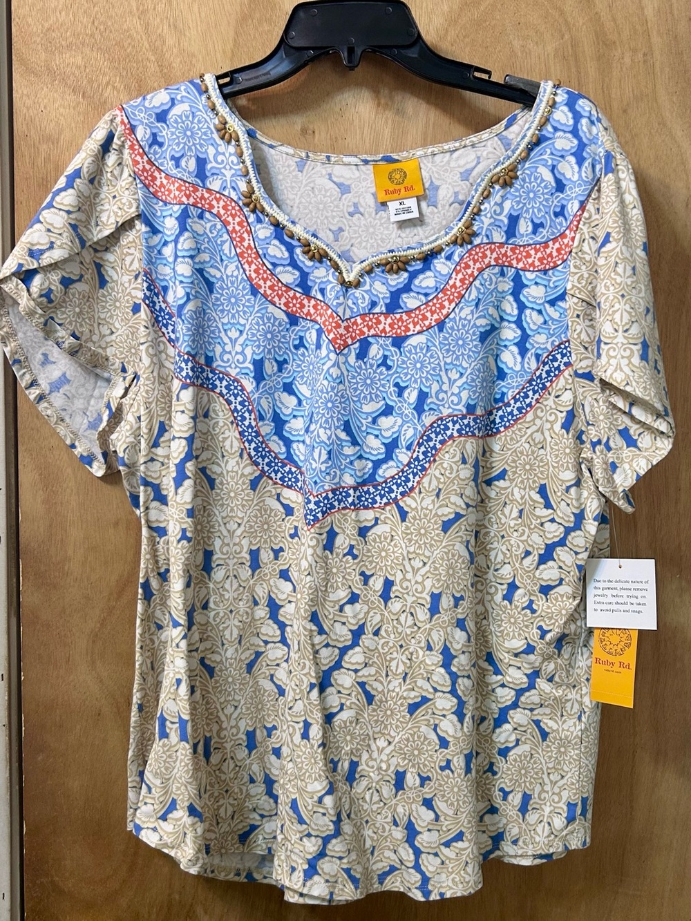 Ruby Rd. Blue, Beige & Red Floral Scoop-Neck Short Sleeve Top